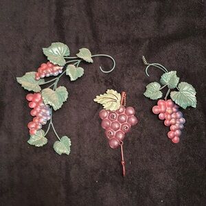 Grapes wall decor